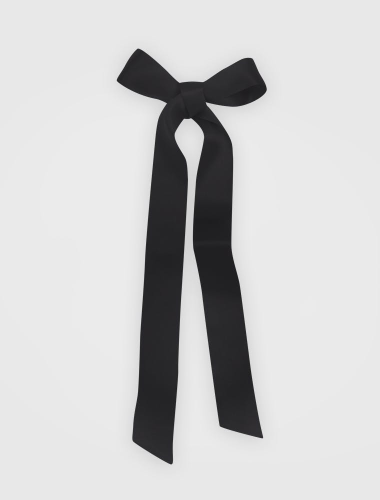 Silk Lavalliere Bow Tie - Black